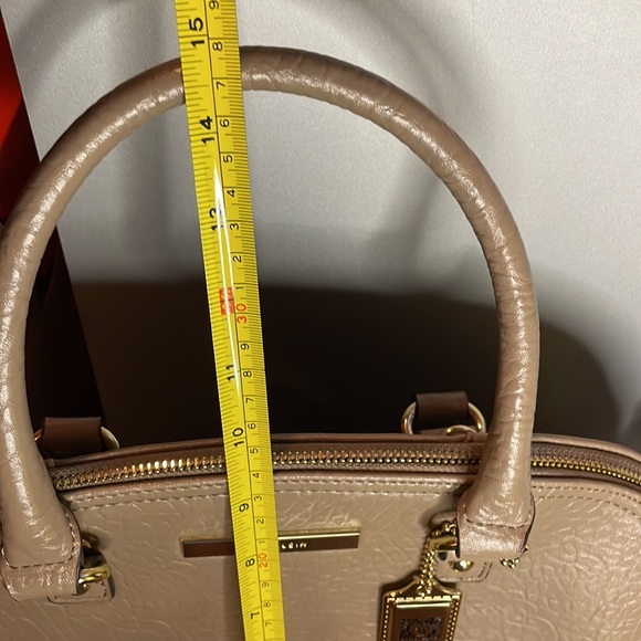 Beautiful Anne Klein handbag NEW - Picture 8 of 10